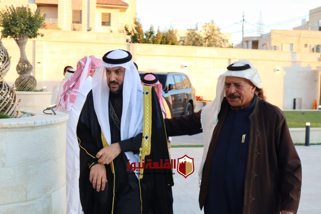 الشيخ  علان الحرايزة العبادي يقيم مادبة عشاء بحضور شخصيات وشيوخ ووجهاء .. فيديو وصور