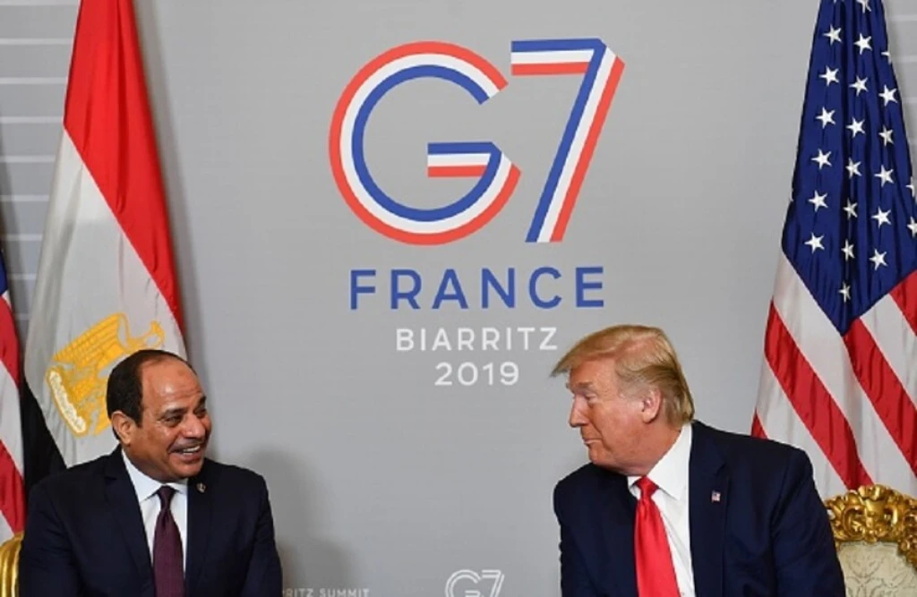 السيسي يلتقي ترامب في إطار قمة مجموعة الدول السبع بفرنسا