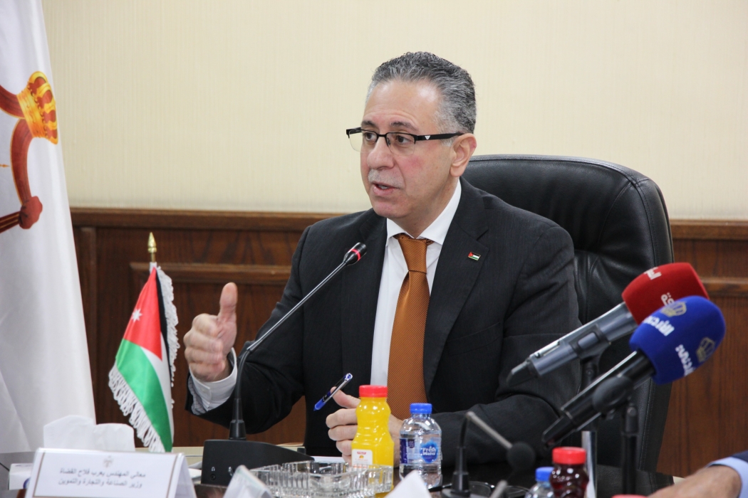 الصناعة والتجارة تؤكد جاهزية المملكة لتلبية احتياجات السوق خلال رمضان
