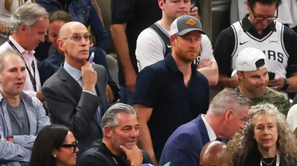 الأمير هاري يفاجئ جمهور نهائي الـNBA